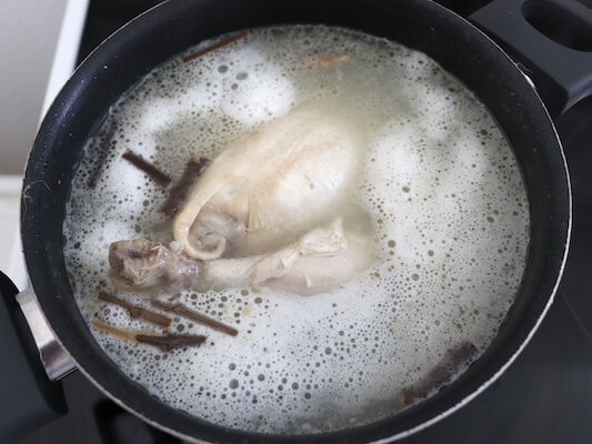 koreanische huehnersuppe mit gingseng samgyetang 13