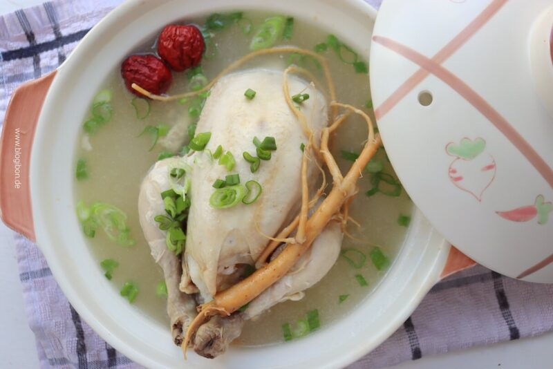 Samgyetang | Koreanische Hühnersuppe mit Ginseng